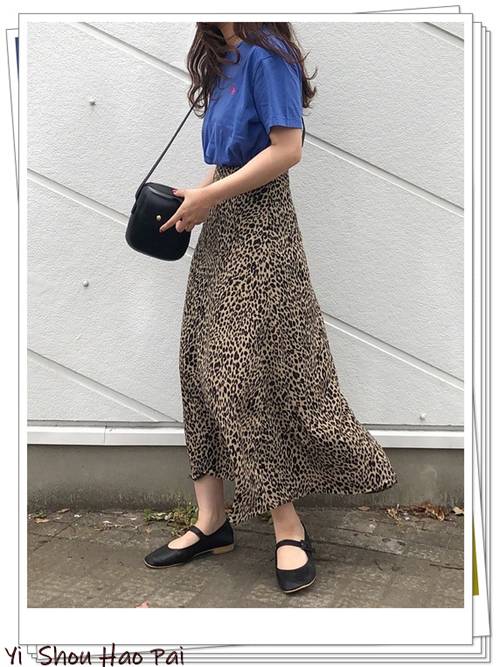豹纹半身裙怎么搭配好看夏天,豹纹半身裙怎么搭配好看