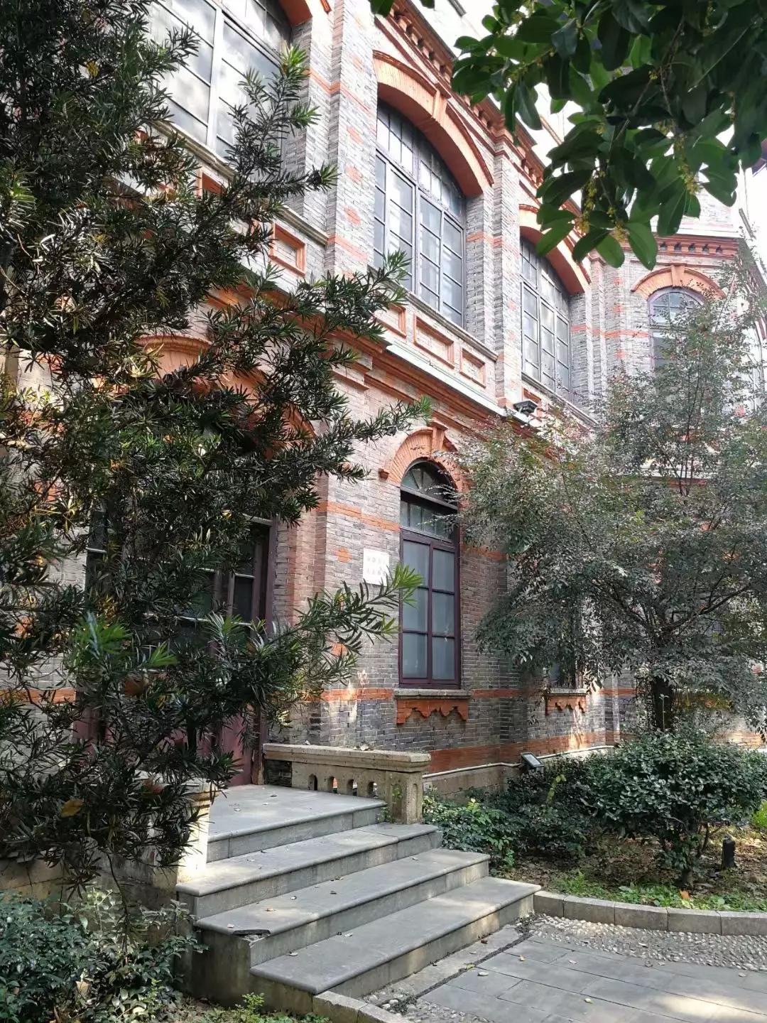 怀念八八年实习过的绍兴二院小阁楼——