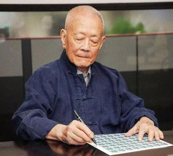 开国大典前，周令钊创作毛主席的画像，*荣臻聂**看后却说：不太严肃