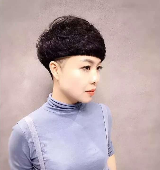 适合小个子流行短发,适合小个子女生的短发型