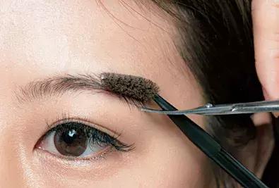 怎么把天生浓眉变淡眉,天生浓眉代表什么