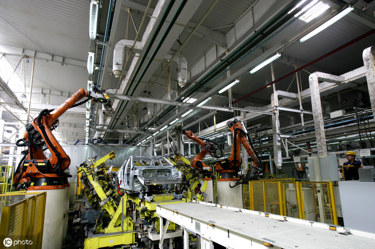 智能制造工业机器人专业前景如何,工业机器人点型工艺和线型工艺