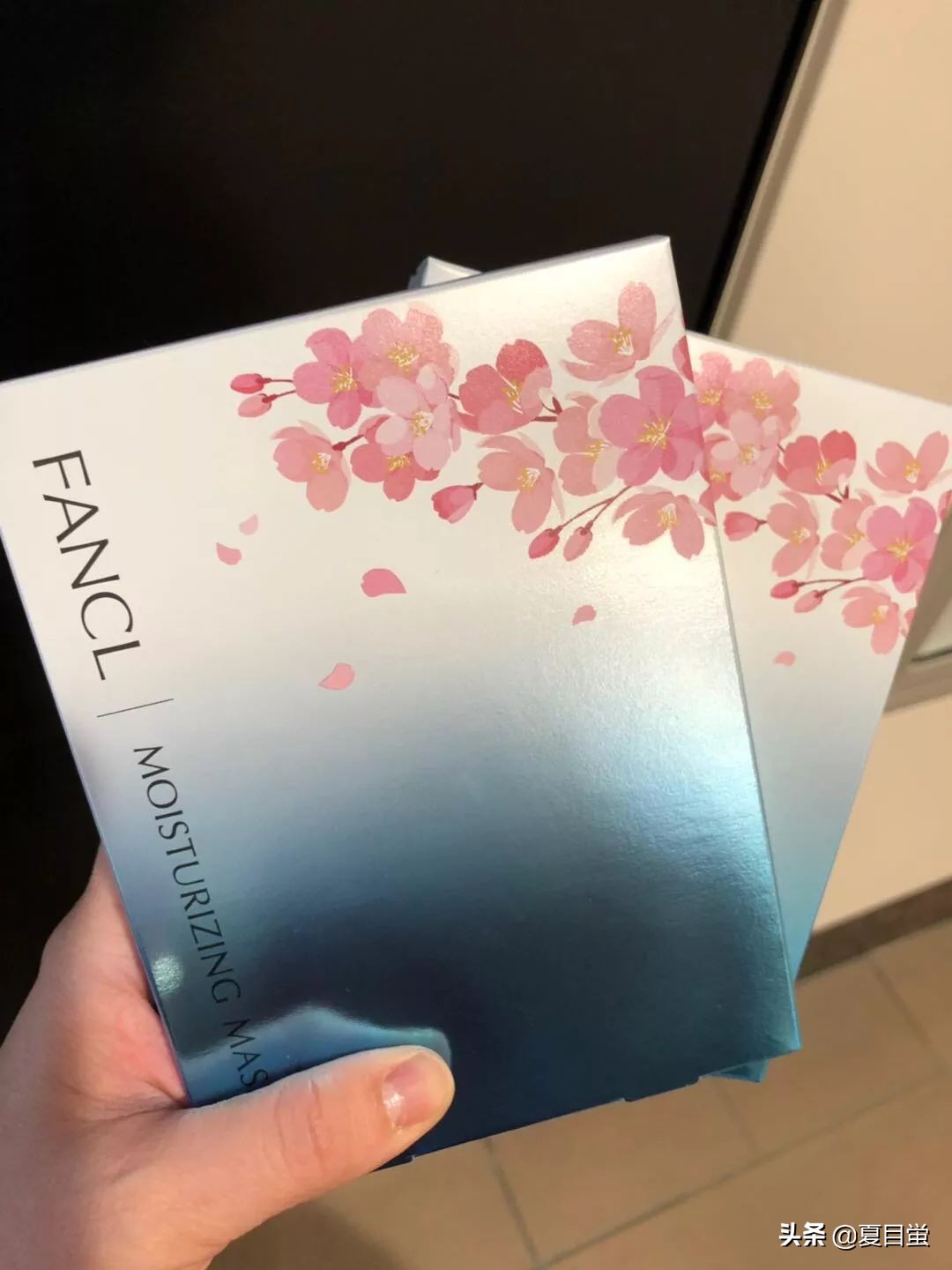 日本旅游带什么礼物给爸妈,日本旅游带什么礼物比较好一点