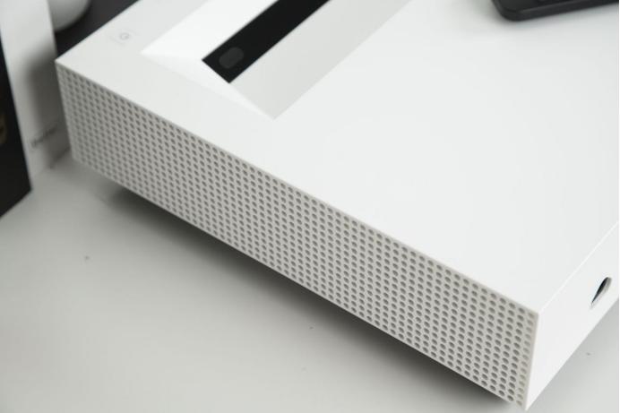 性价比神机百元,峰米4kcinemapro激光电视