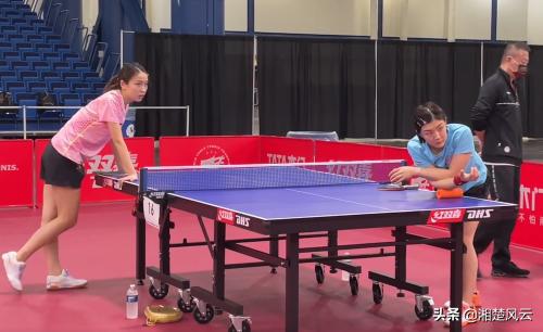 国乒热身赛樊振东孙颖莎,刘国梁对孙颖莎樊振东对比