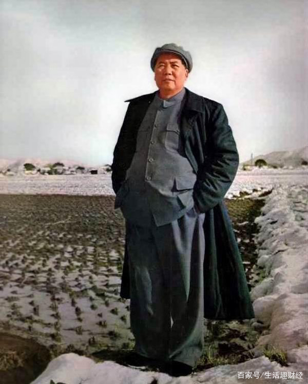 铭记今天，饮水思源，牢记伟大领袖毛主席丰功伟绩