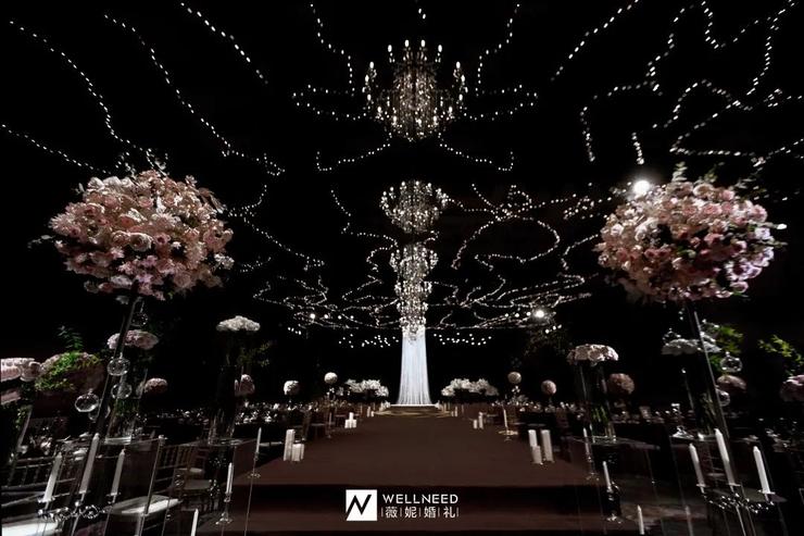 一场神秘浪漫的星空婚礼主题,一场蓝色的梦幻星空主题婚礼