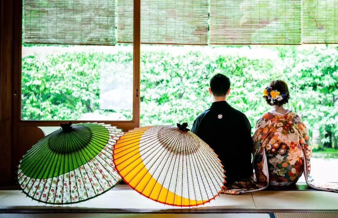 为英伦女神而生，20万日元一把的“樱和伞”，发售一小时就被抢光