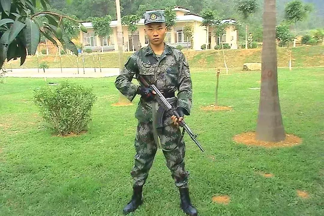 致敬每一位奋斗的老兵,致敬各个战场的每一位战友