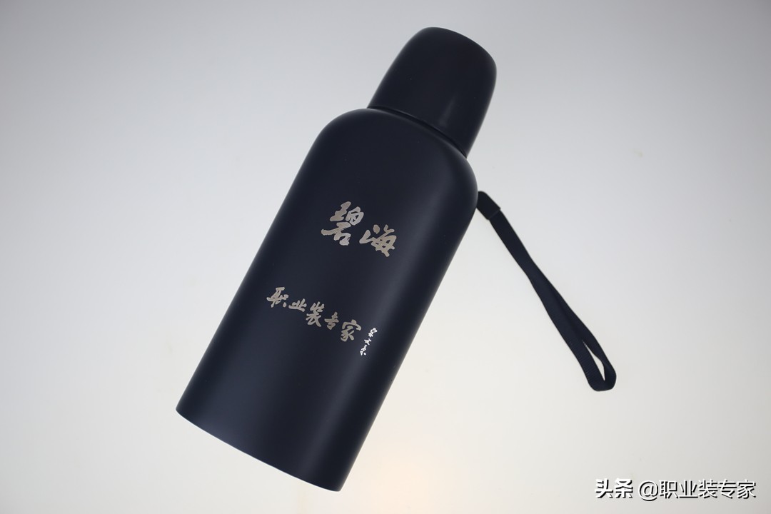 娉板浗鑸┖绌哄鍒舵湇娆惧紡,鏄ュ鑸┖鍒舵湇