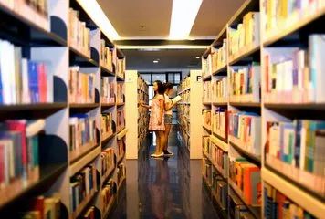 欧洲留学生一般兼职什么,意大利留学生的工作是如何找到的