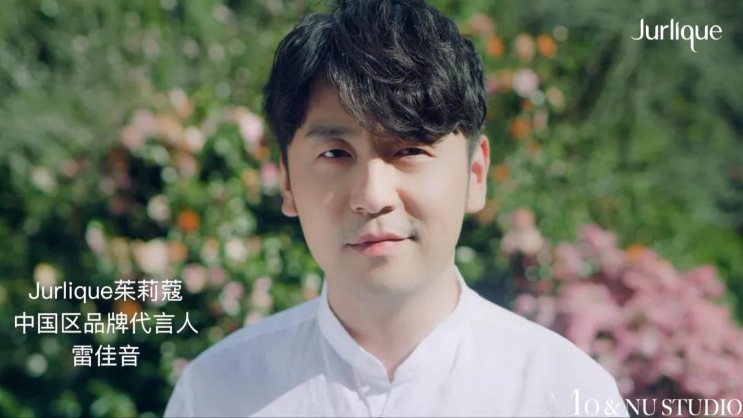 最近男明星代言护肤品,明星代言化妆品为什么不抹脸上