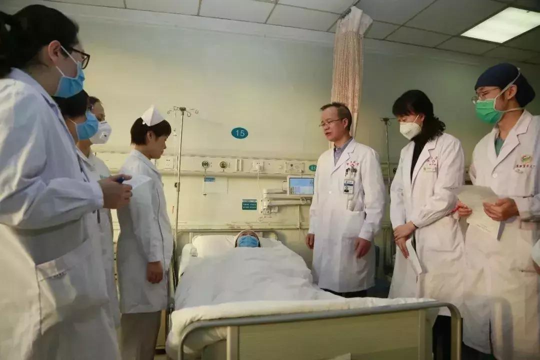 中国首例！女儿“借”母亲子宫，4年后生下自己的宝宝