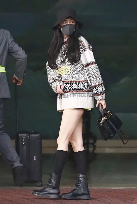 搭配鲨鱼裤显瘦显高的中筒袜,过膝小腿中筒袜哪个更显瘦