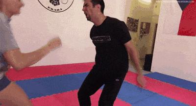 球不是这样踢滴搞笑图片,足球趣图搞笑图片