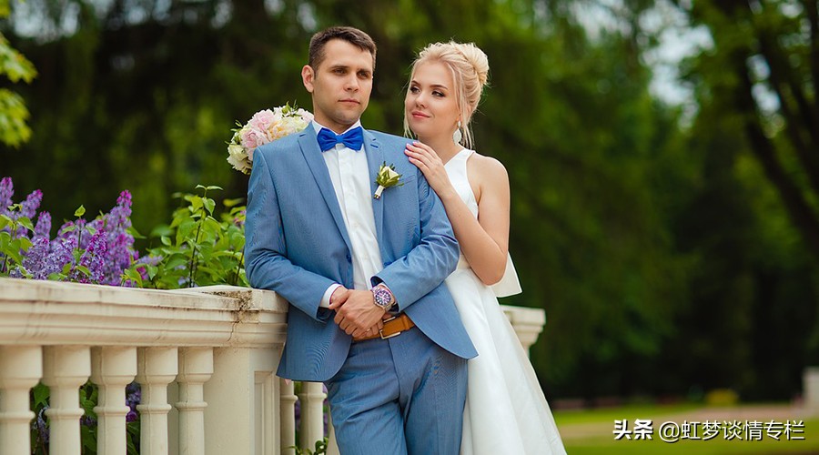 女人千万不要嫁错了男人,女人嫁错了男人就毁掉了一辈子