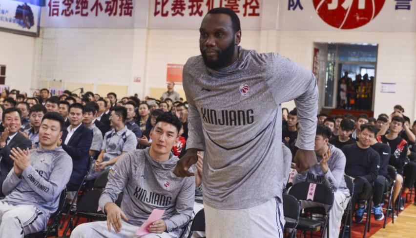 艾尔杰弗森现在在哪个队,艾尔杰弗森重回nba
