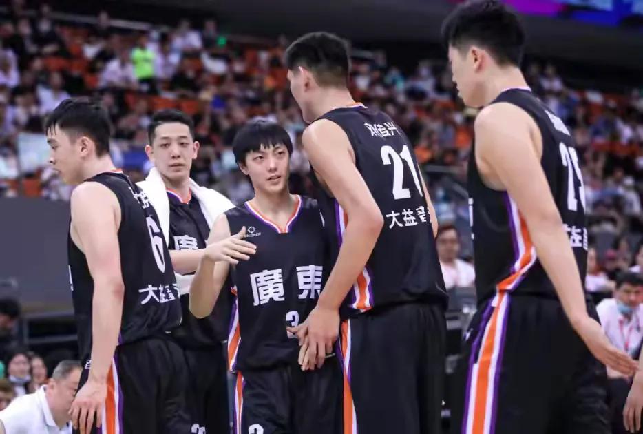 全运会篮球张镇麟,全运会男篮比赛张镇麟