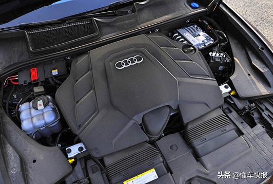 奥迪q855tfsi臻选动感型试驾,沉浸式体验24款奥迪q8臻选动感型