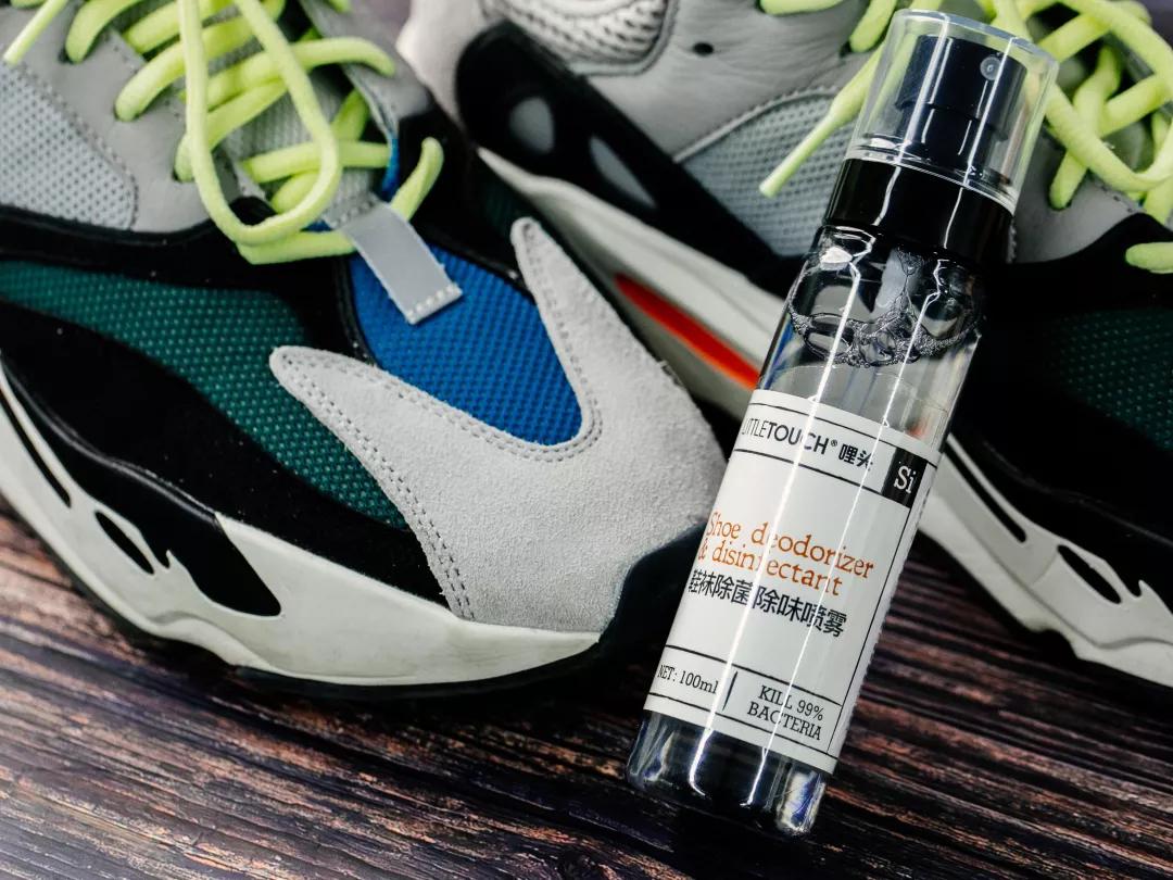 生理性脚臭喷雾,脚臭被人闻到很尴尬怎么办