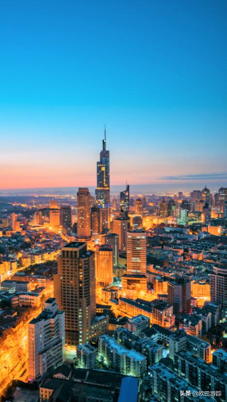 南京金陵城全景,南京金陵酒店新楼有多少米高