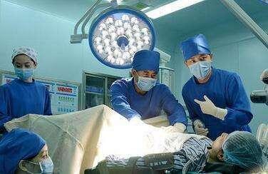 二胎宝妈分娩用力过猛,顺产产妇用力过度