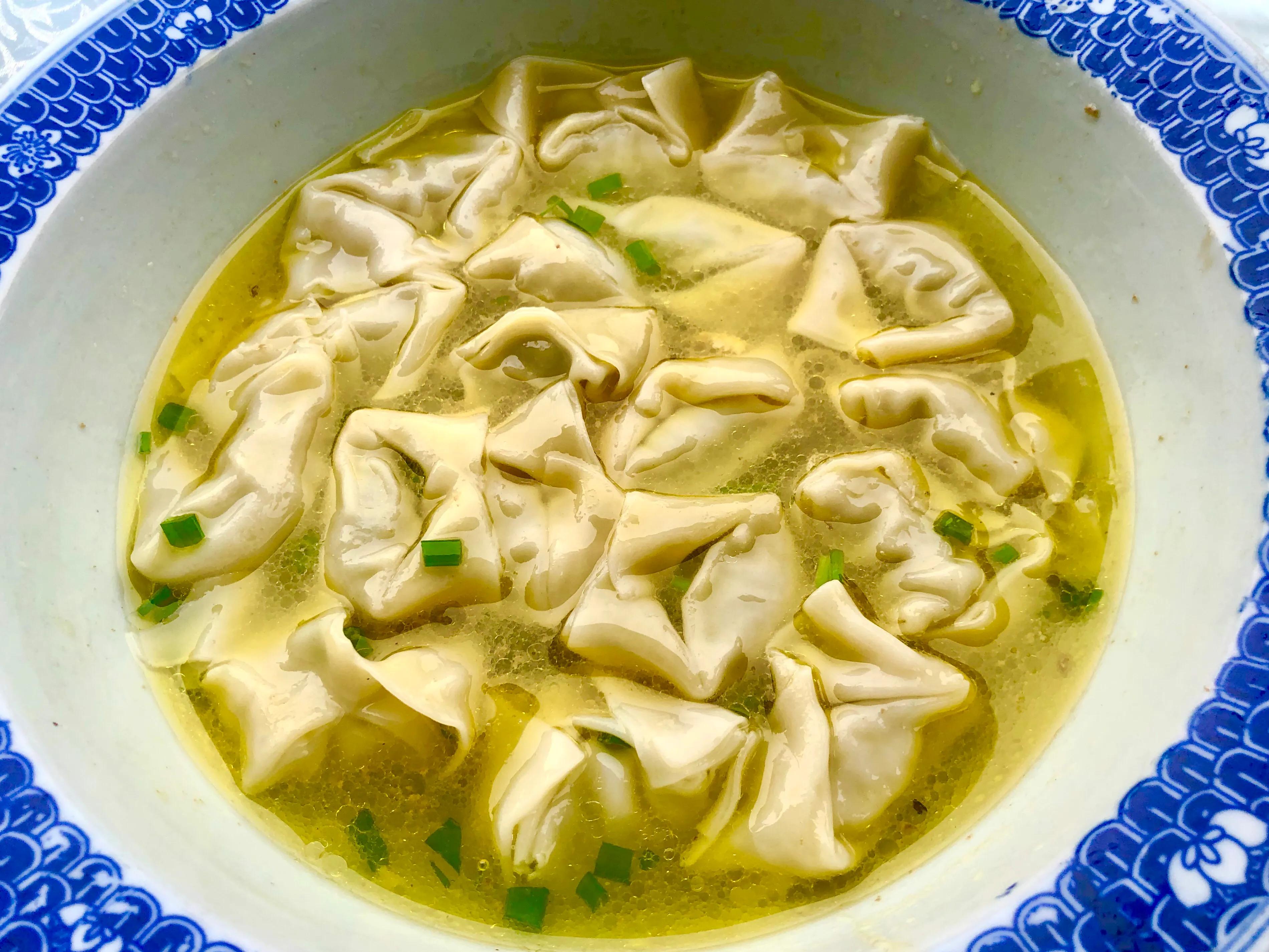 舌尖上的鲜冻视频,舌尖上的鲜美滋味的意思