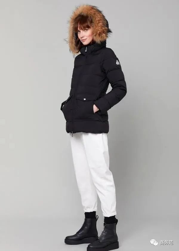 推荐几款最好看的羽绒服,冬天比较暖和的平价羽绒服品牌