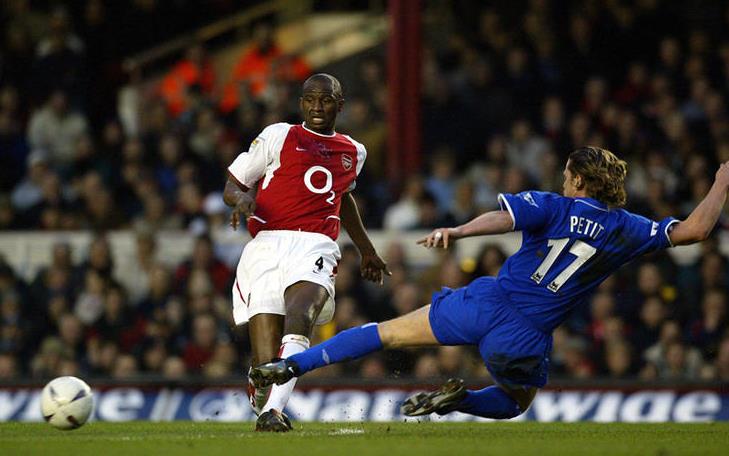 英超顶级后卫排名前十,英超十大顶级球员排名图片