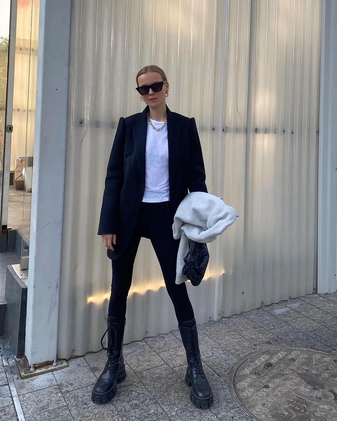 “鲨鱼皮打*裤底**”能这么火，原来是有原因的，肥肉一下子就不见了