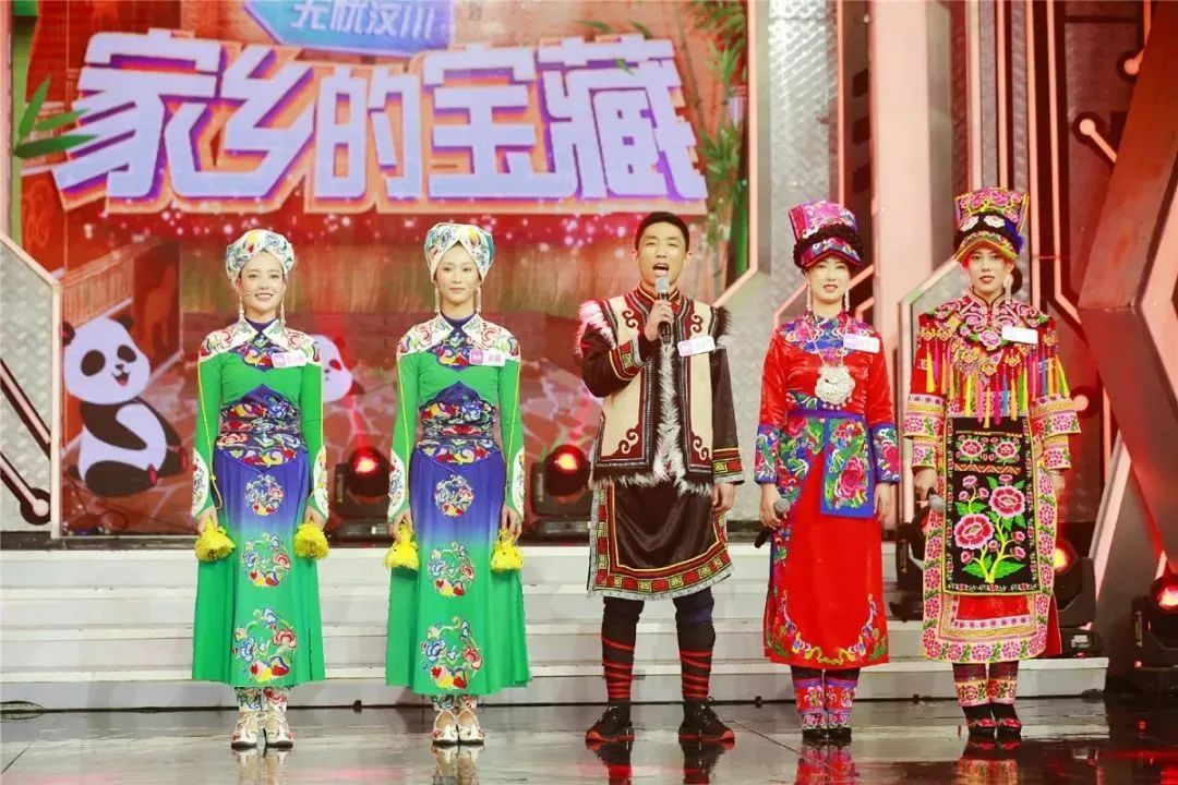 杨迪学业水平,杨迪自曝曾被班主任踢出尖子班