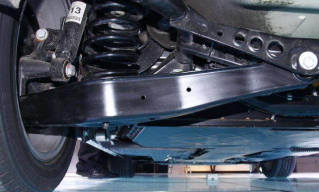 自己洗车注意的细节有哪些,自己洗车哪些地方不能沾水