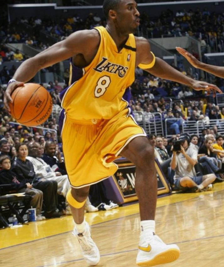 大师之路科比全套原价,科比战靴大全