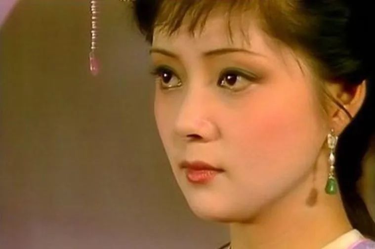 薛宝钗和薛夫人,薛宝钗和宝蟾