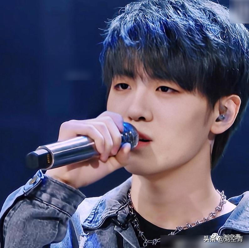 选秀练习生劈腿,曝光渣男劈腿