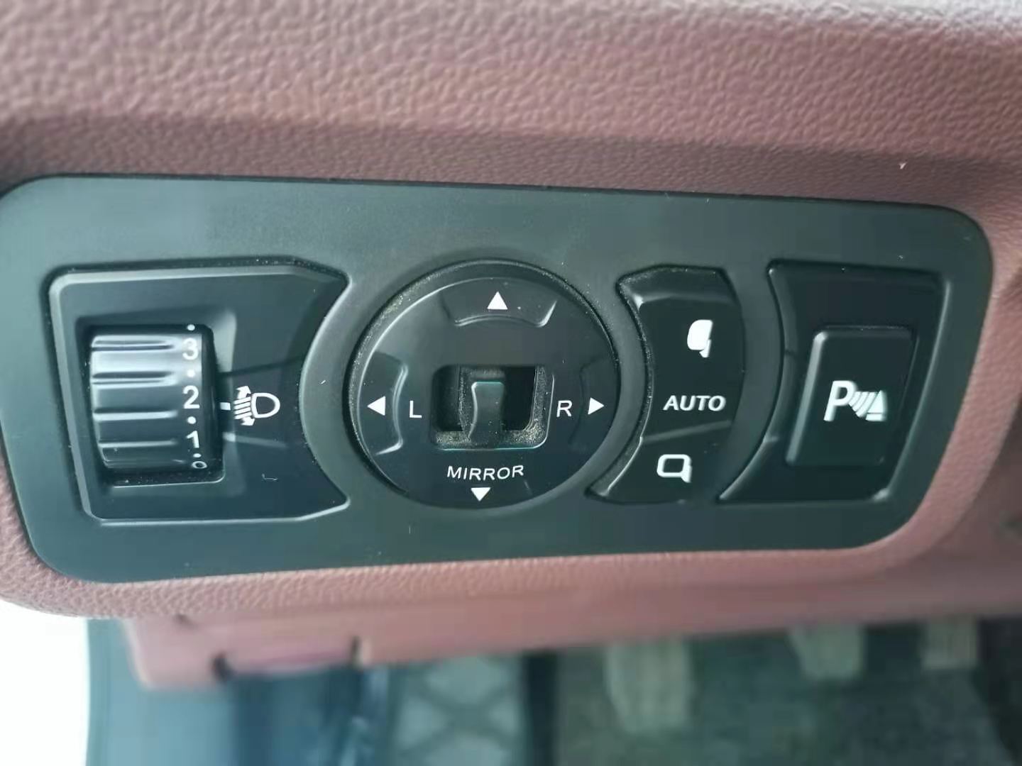 胖哥喜提星途,胖哥喜提爱车