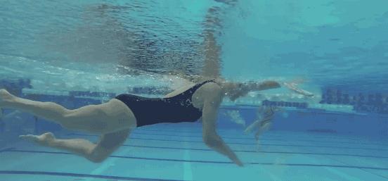 吹空调会觉得关节凉是怎么回事,空调吹了关节受凉酸痛怎么办