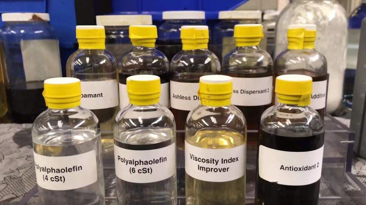 被嫌弃的国产货终于走出了国门了,曾经被看不上的国货护肤品