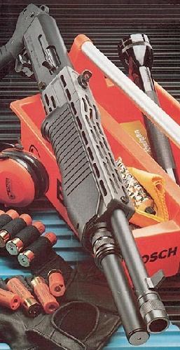 阿诺施瓦辛格终结者散弹枪,终结者施瓦辛格拿的武器