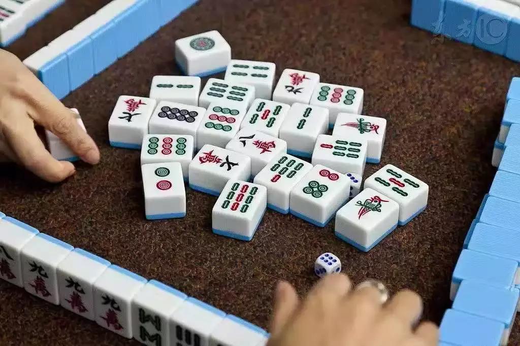 只碰不吃打麻将技巧十句口诀,打麻将的七大口诀你知道多少