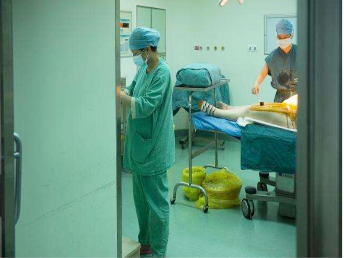 备皮一定是男医生吗,备皮碰到女护士