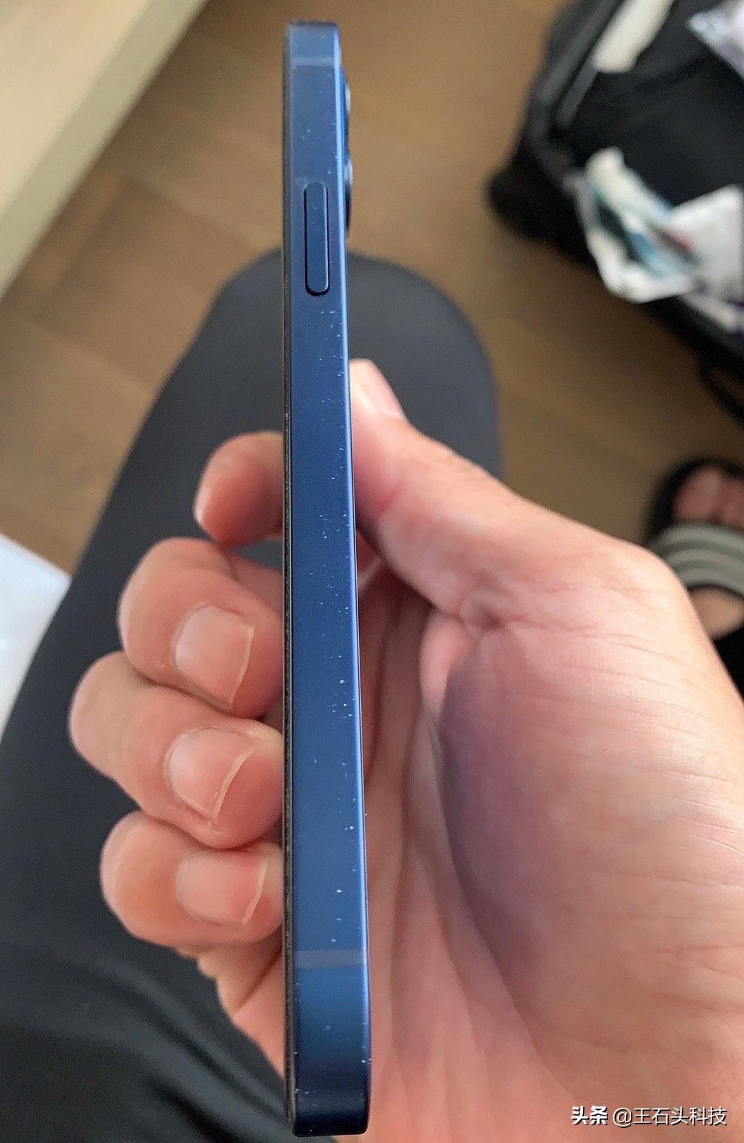 苹果承认iphone12屏幕问题原文,苹果官网回应苹果12信号问题