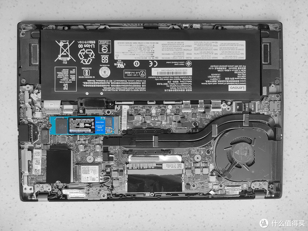 西部数据全新wdbluesn550评测,性价比高的中端机型