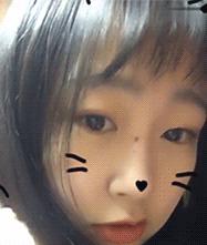 搞笑gif妹子这手速老厉害了,搞笑gif开心一刻不按常理出牌