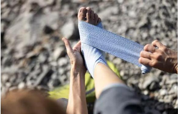 干货！崴脚后立刻做这几件事，才能避免日后反复崴脚