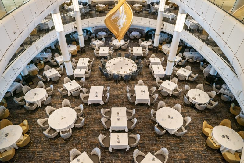 海洋光谱号带你畅玩海上游轮之旅,首航光谱号旅行攻略