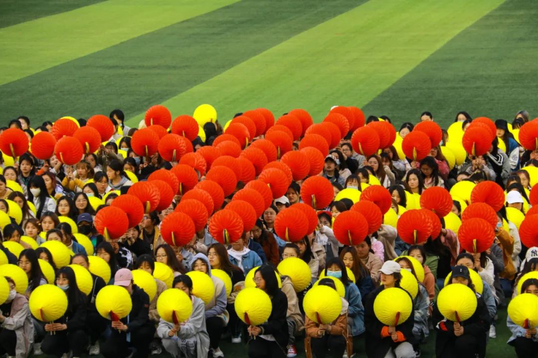 江南大学运动会开幕式走秀,江南大学22届运动会开幕式