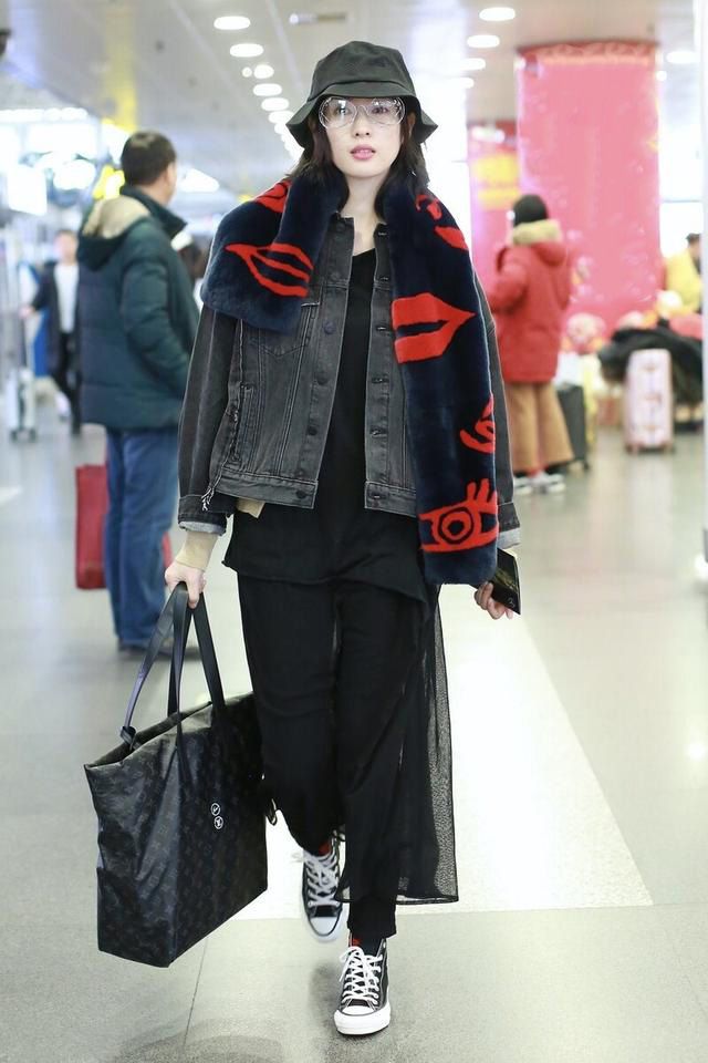 秋天穿搭不露腿保暖又好看,4种保暖时髦的秋季裙子穿搭