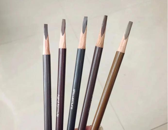 孕期踩雷的孕妇用品,关于踩雷的护肤品