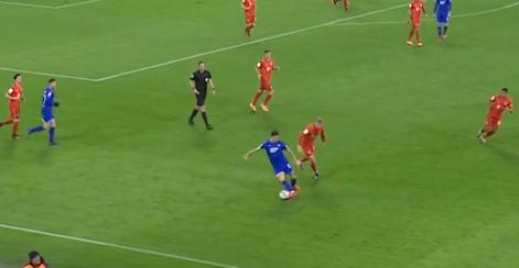 「深度评论」冬歇之后硬仗之前聊聊最近半个月拜仁的攻与防